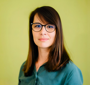 Dr. Raluca Nistor